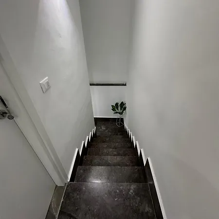 Mia Apartment *