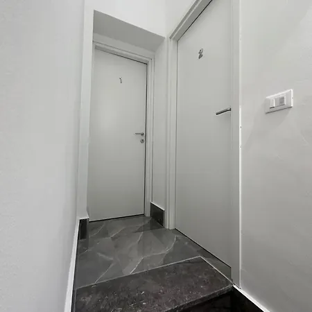 Mia Apartment *